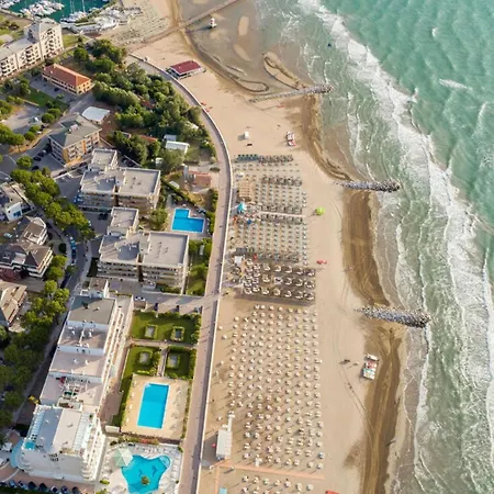 Ideal Getaway Near The